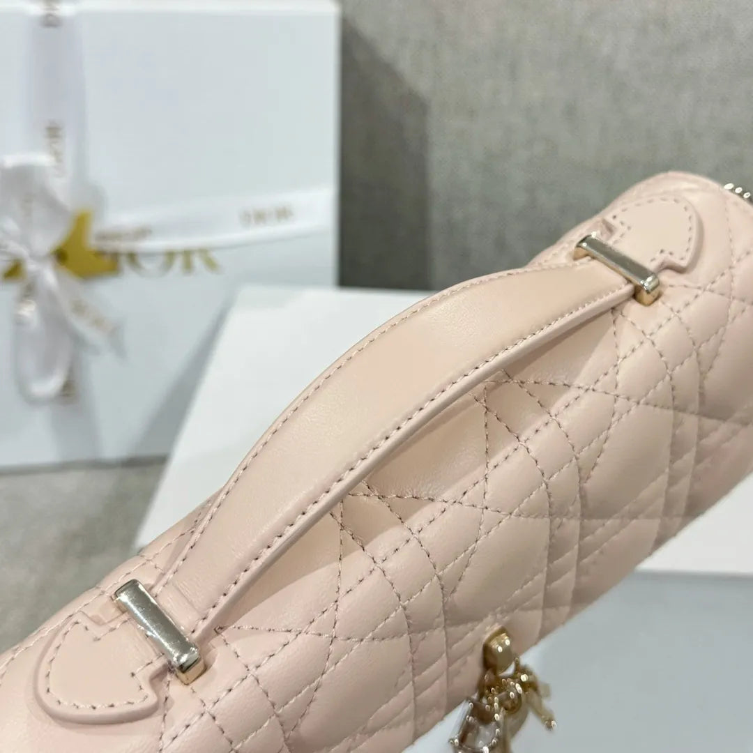 CD Pearl WOC Rouge Pink Chain Shoulder Bag 135439