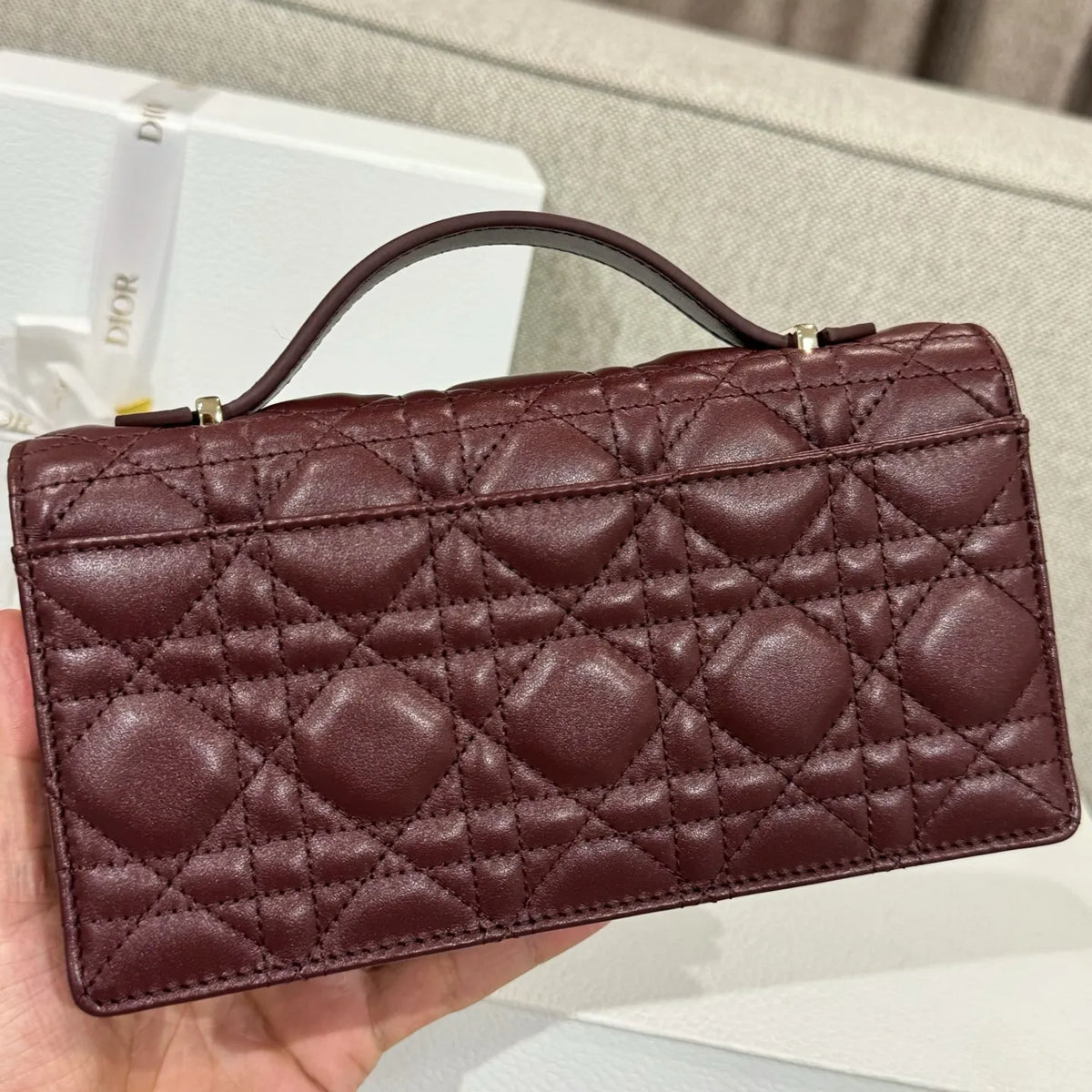 CD-WOC Jujube Red Pearl Chain Shoulder Bag 135437
