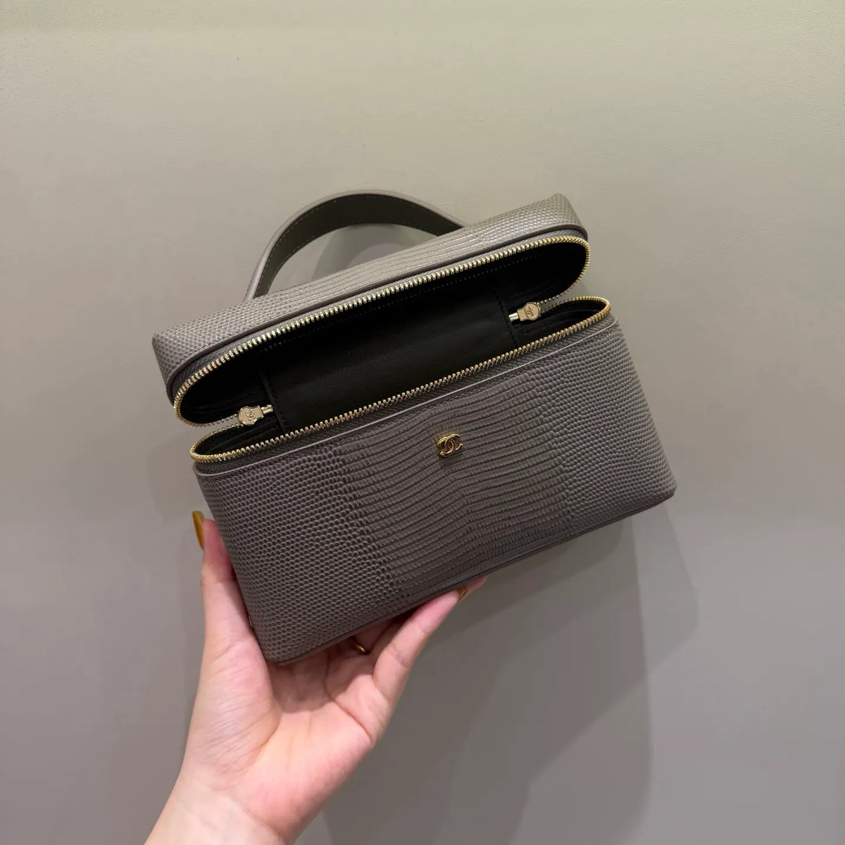 Ch@nel 26A Lizard Print LP Lunchbox Crossbody Bag 140043