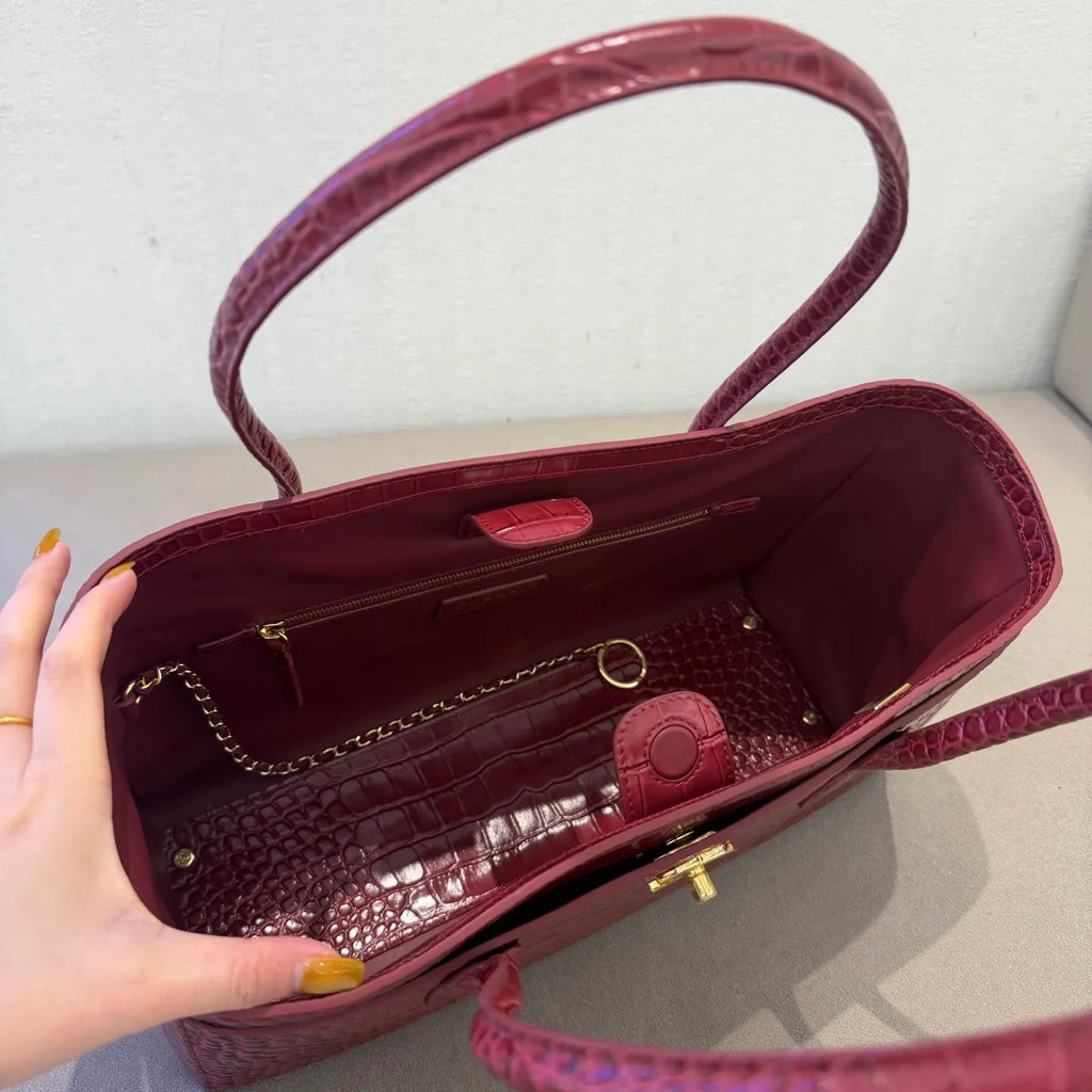 Ch@nel 26S Crocodile Embossed Leather Tote Bag 140021