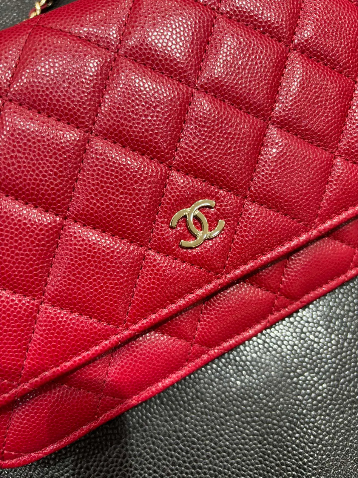 Ch@nel Classic Diamond-Quilted Caviar Leather Crossbody Bag 139916