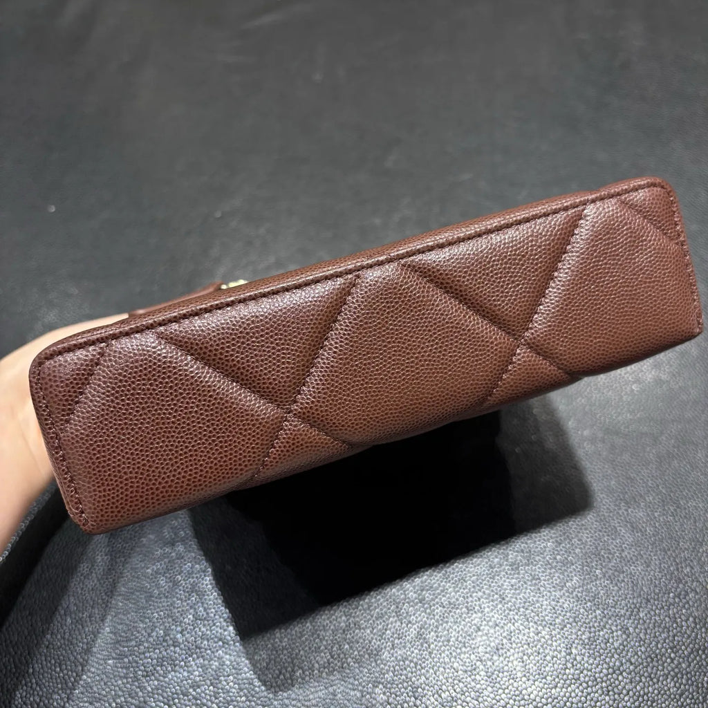 Ch@nel Classic Diamond-Quilted Caviar Leather Crossbody Bag 139921