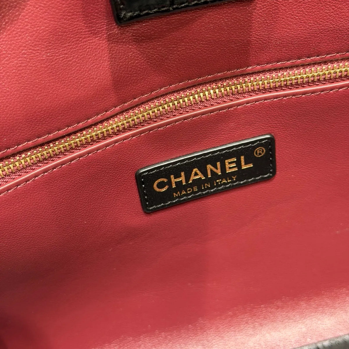 Ch@nel Crocodile Embossed Leather Shoulder Bag