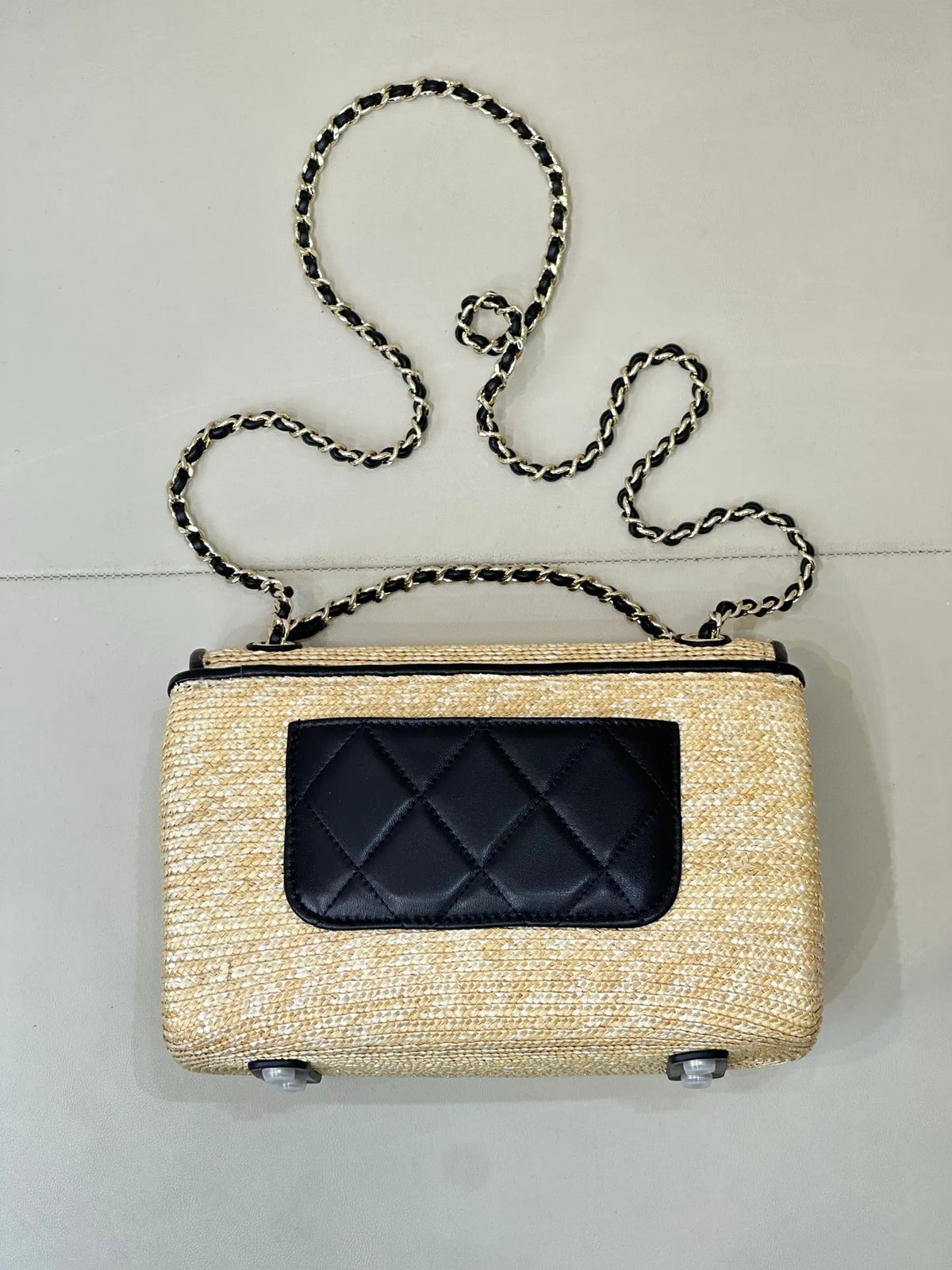 CHANEL 2025/26 Cruise Flap Handbag
