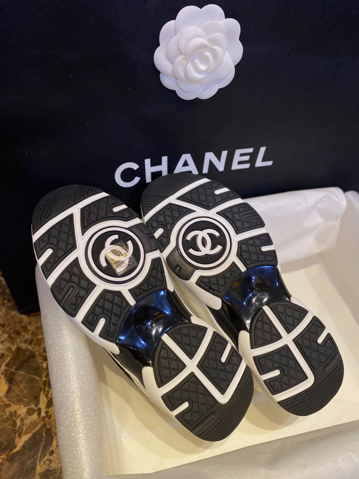 Chanel 22C Panda Shoes 543576