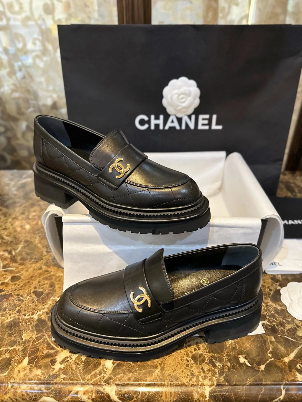 Chanel 23A Retro Platform Loafers 543539