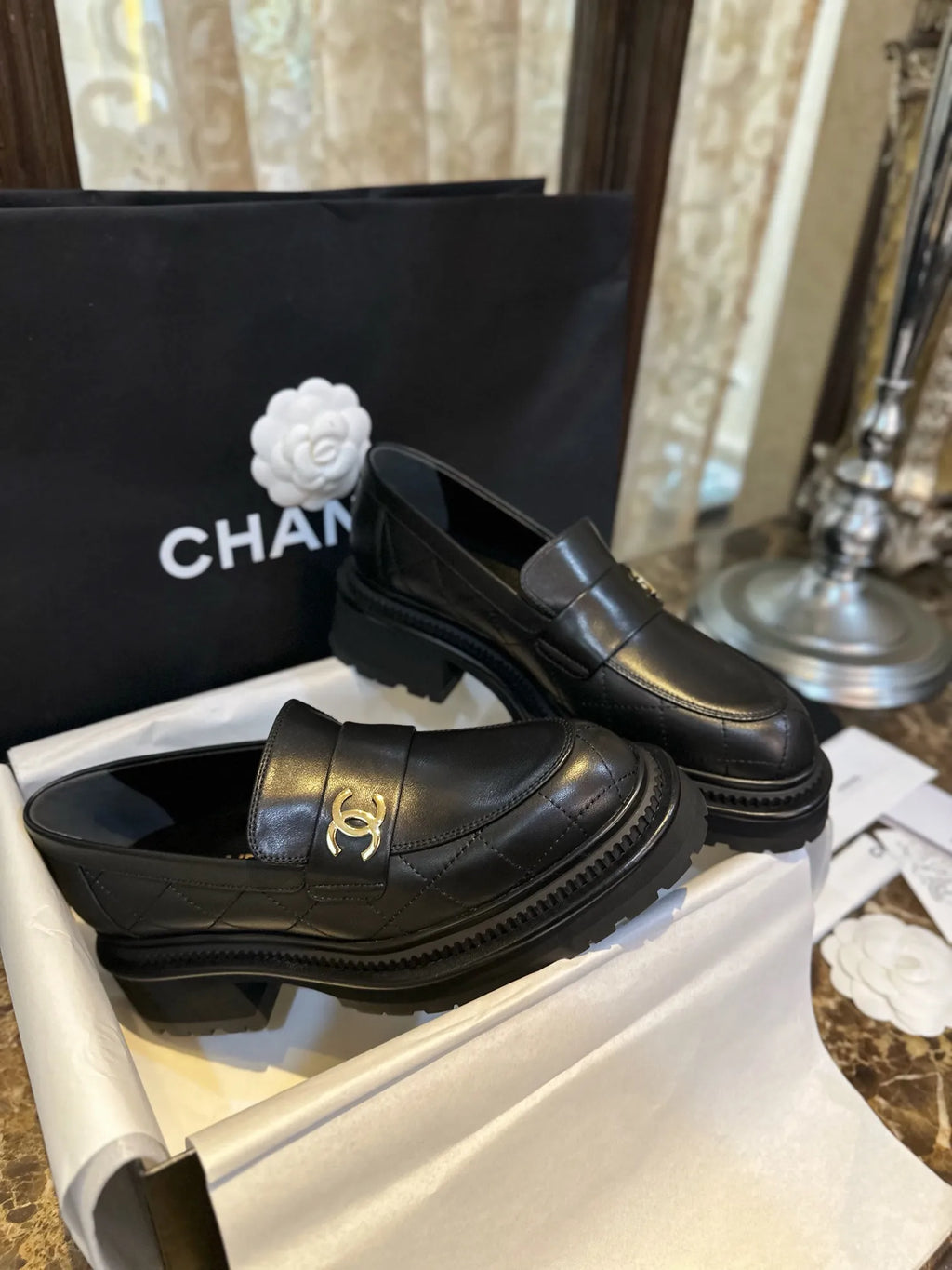Chanel 23A Retro Platform Loafers 543539