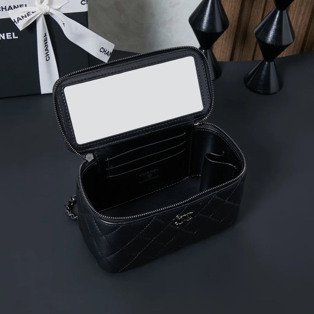 Chanel 24B Trendy Long Box Handbag AP4172