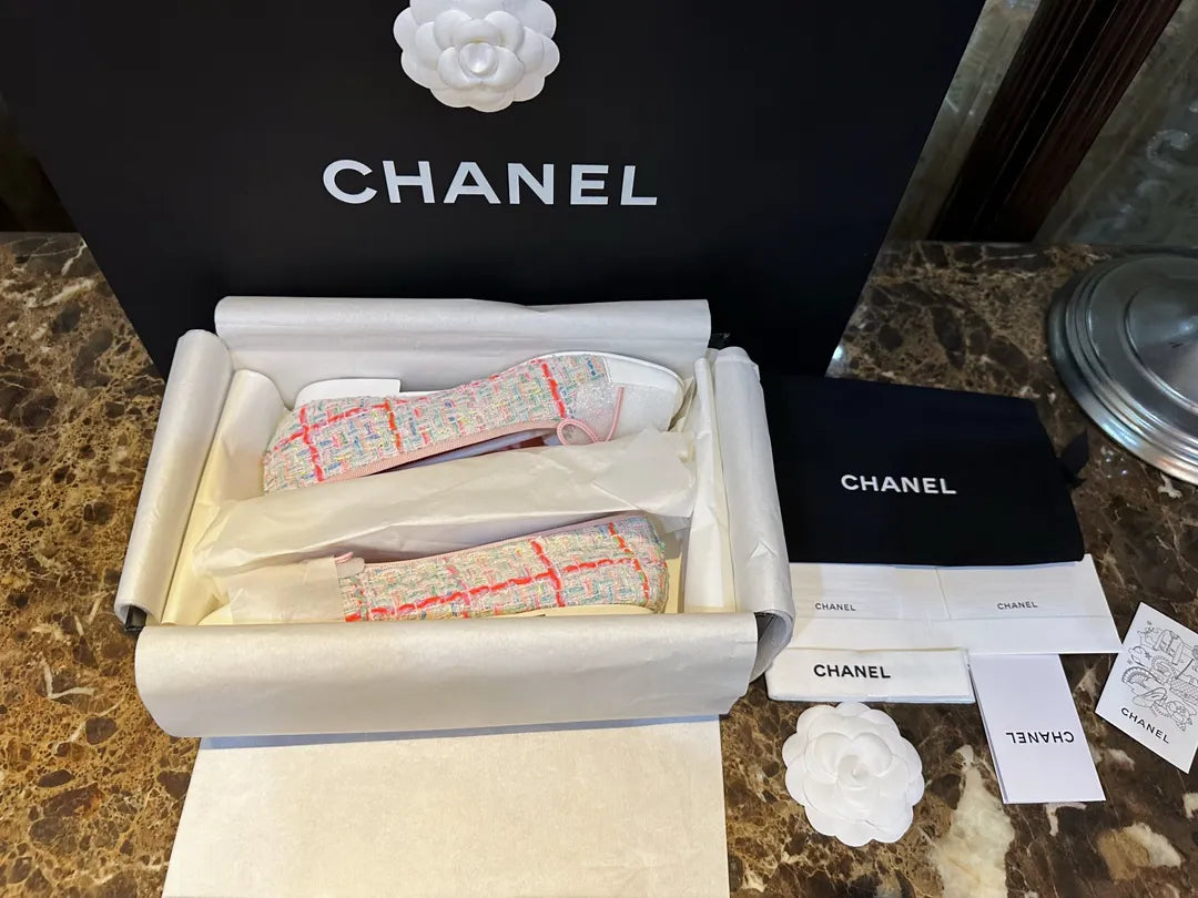 Chanel 24C Pink Wool Ballet Flats 543473