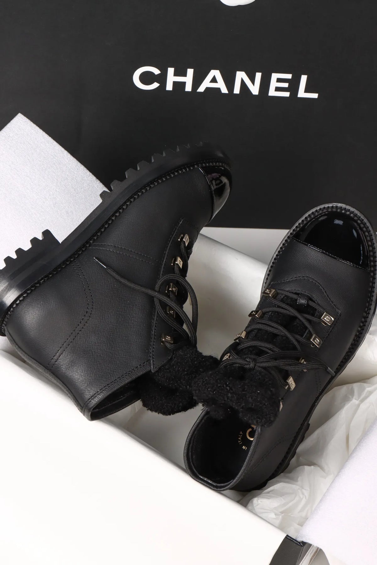 Chanel 24N Short Boots Patent Leather 485978