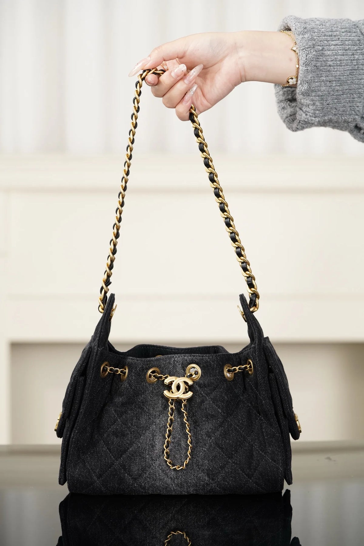 CHANEL 25 Mini Bag