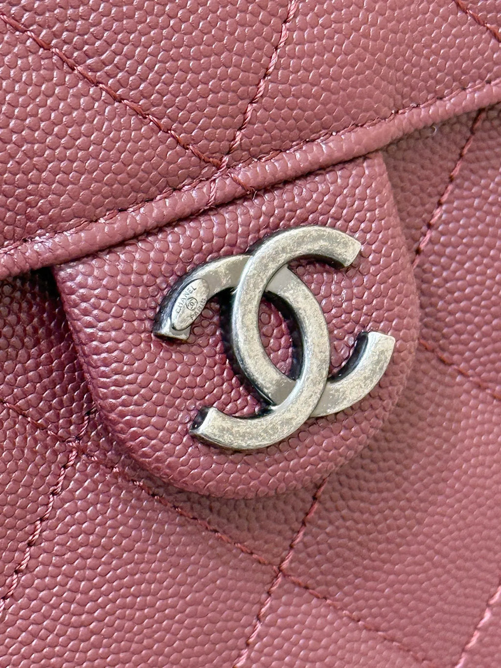 CHANEL 25 Small Hobo Bag AS5293