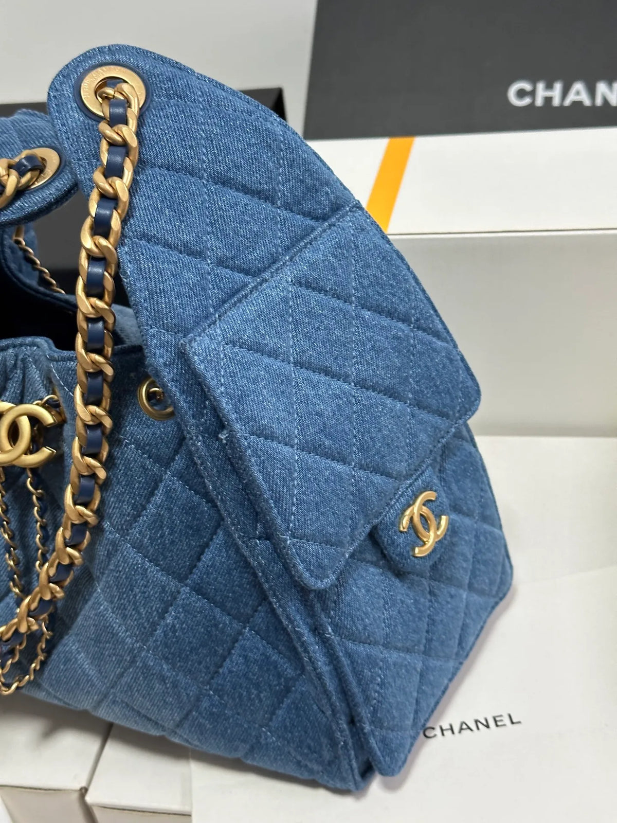 Chanel 25Bag 26P Hippie Hobo Small Dark Denim Blue AS5293