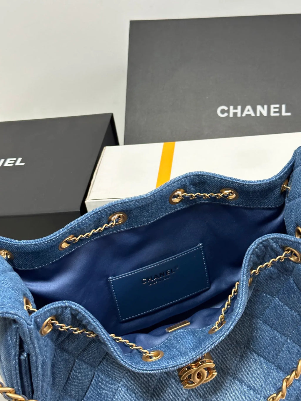 Chanel 25Bag 26P Hippie Hobo Small Dark Denim Blue AS5293