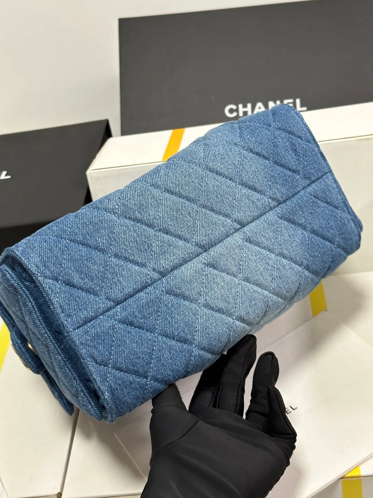 Chanel 25Bag 26P Hippie Hobo Small Dark Denim Blue AS5293