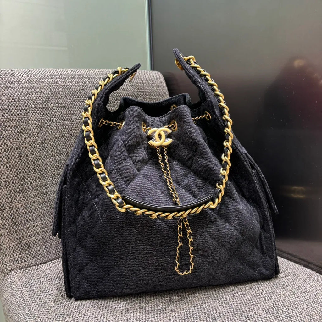 Ch@nel 25C Hippie Hobo Adjustable Chain Bag 139868