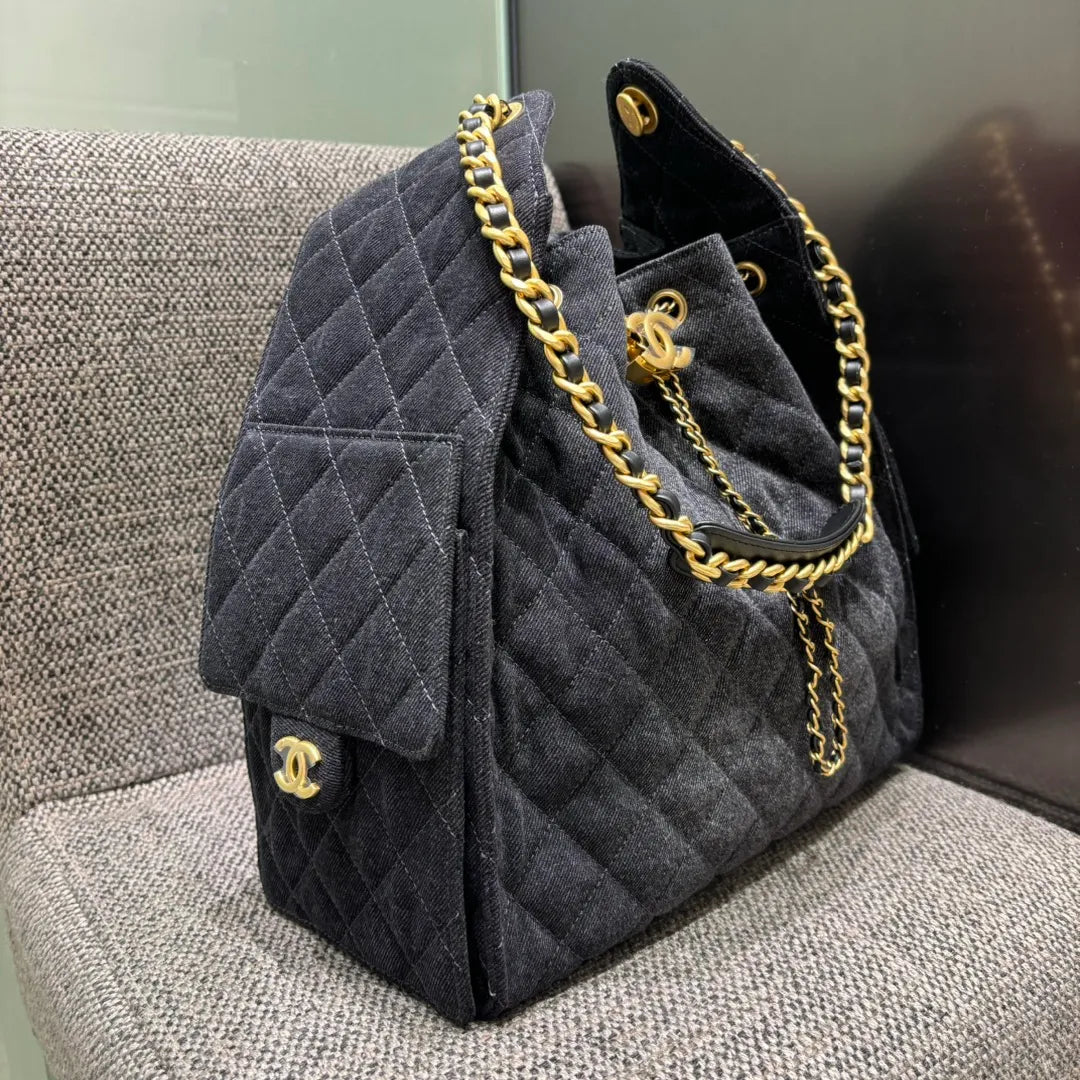 Ch@nel 25C Hippie Hobo Adjustable Chain Bag 139868
