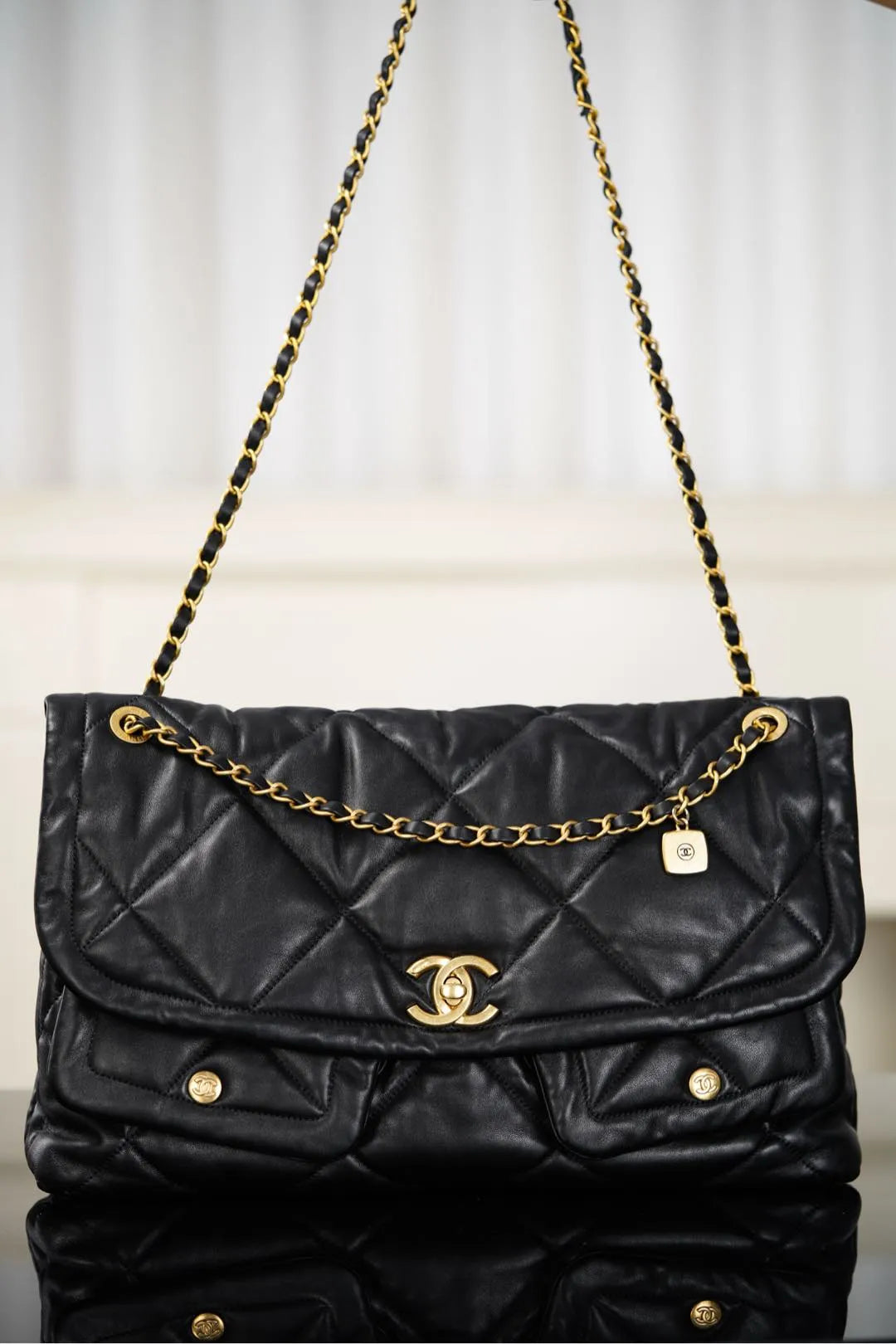 CHANEL 25K Bag