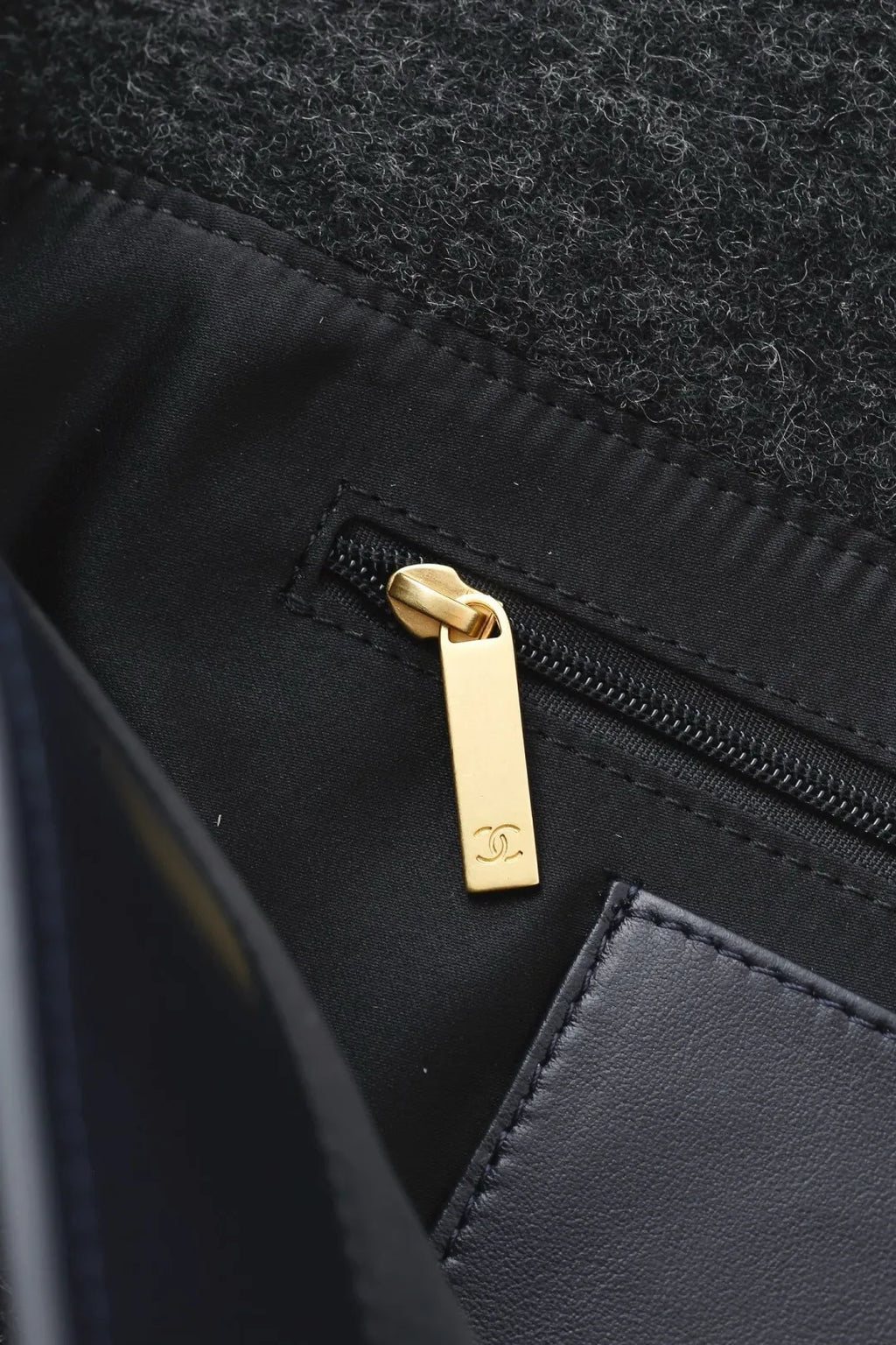 CHANEL 25K Bag