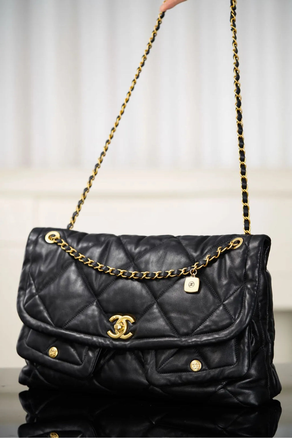 CHANEL 25K Bag