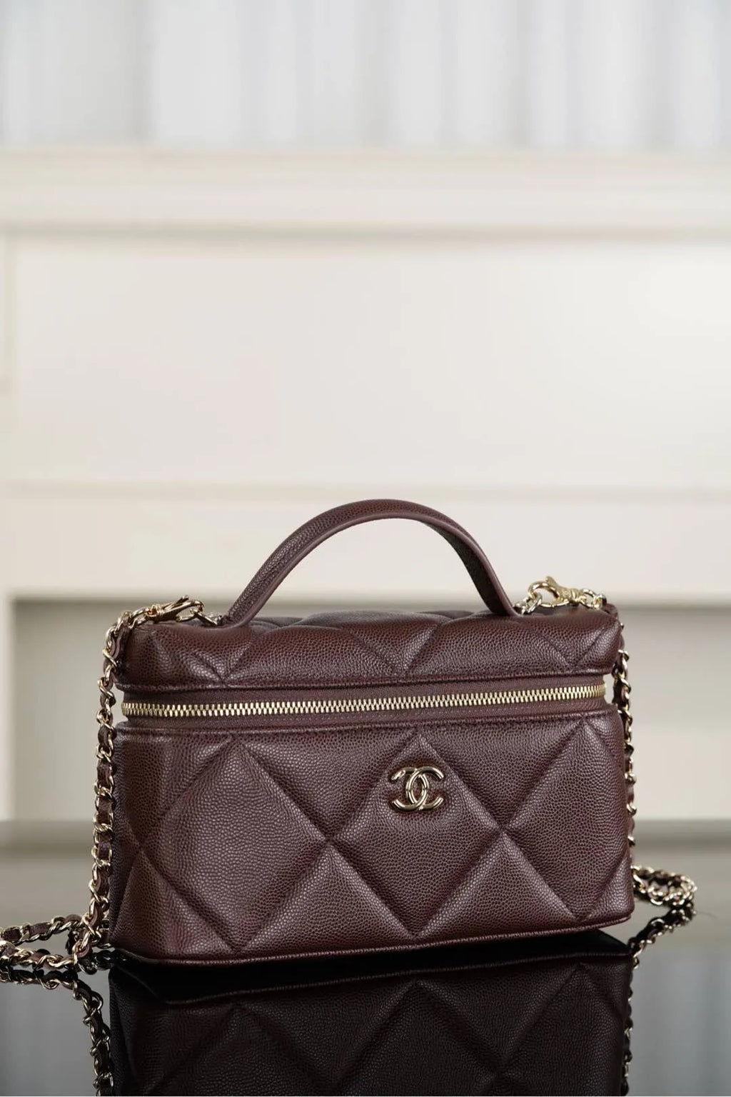 CHANEL 25K Bag