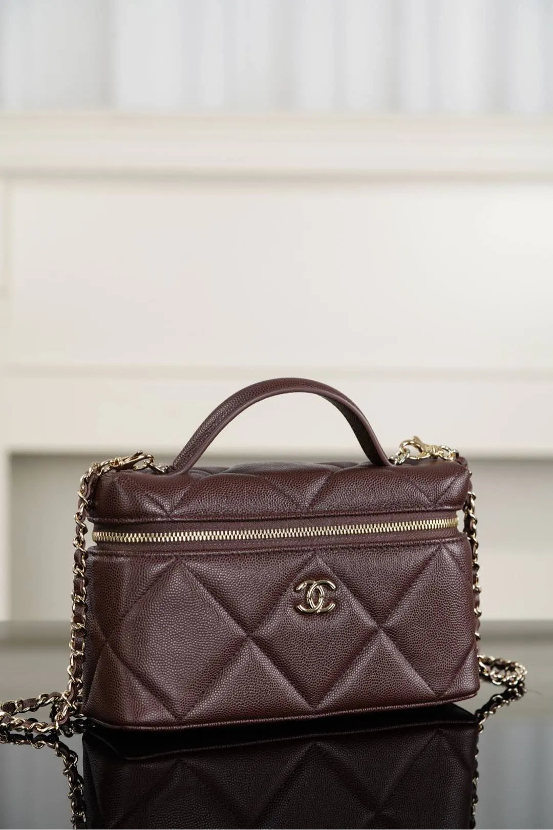 CHANEL 25K Bag