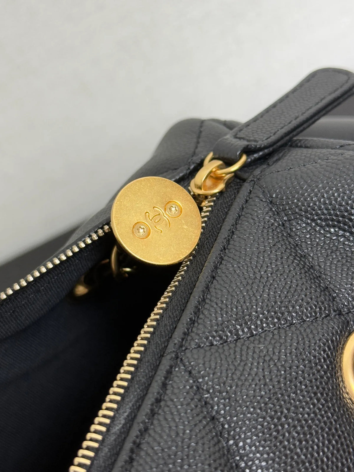 Chanel 25K Quilted Caviar Bowling Bag 99517