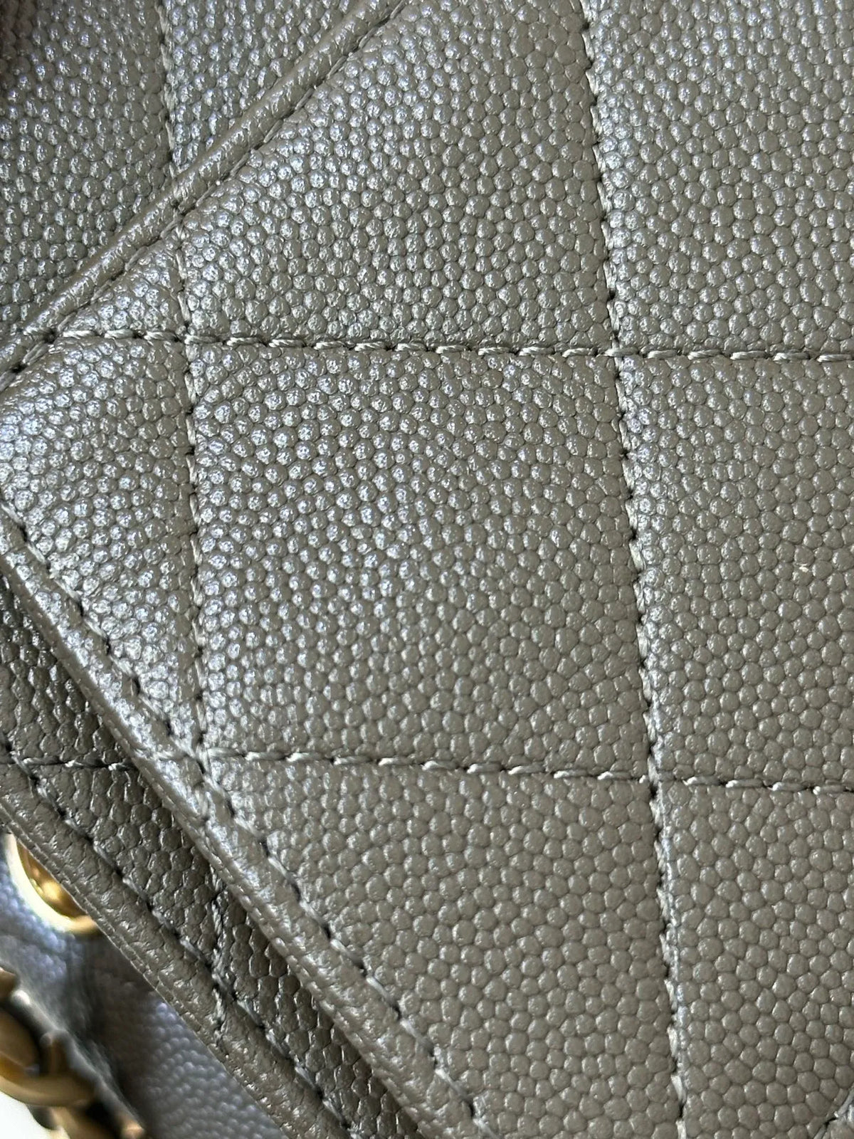 CHANEL 25S Small Hobo Drawstring Bucket Bag