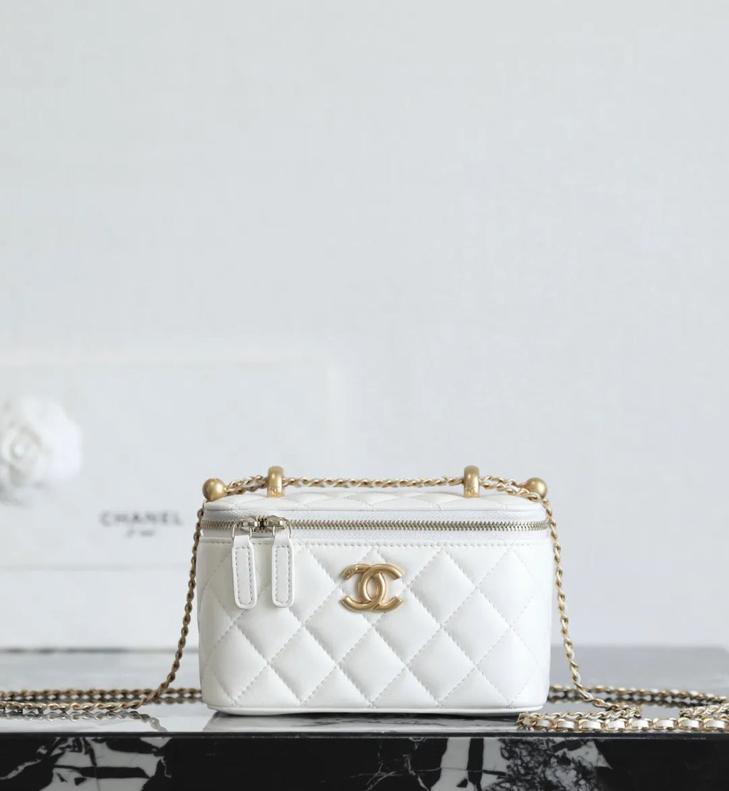 Chanel 25S Vanity Case Glossy Calfskin C-811