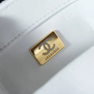 CHANEL 25SS Glitter Limited Edition Bag P2448