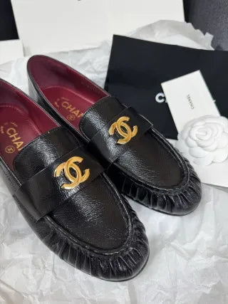 CHANEL 26A Loafers