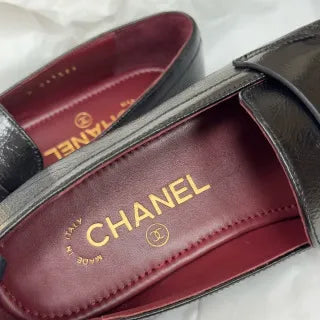 CHANEL 26A Loafers