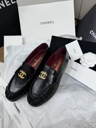 CHANEL 26A Loafers