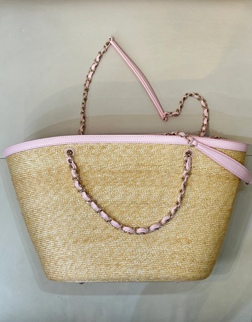 CHANEL 26C Beach Tote