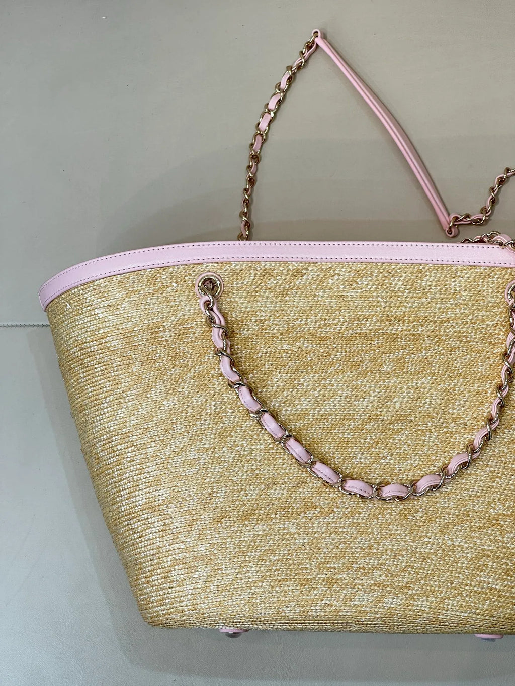 CHANEL 26C Beach Tote