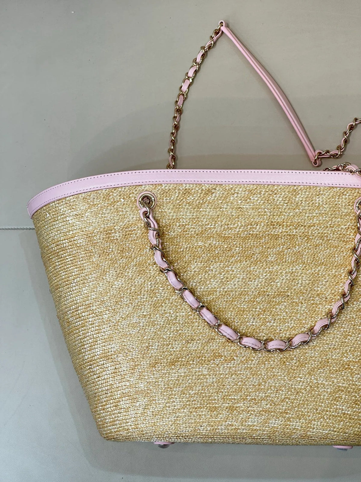 CHANEL 26C Beach Tote
