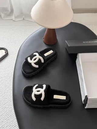 Chanel 26K Women's Furry Slippers