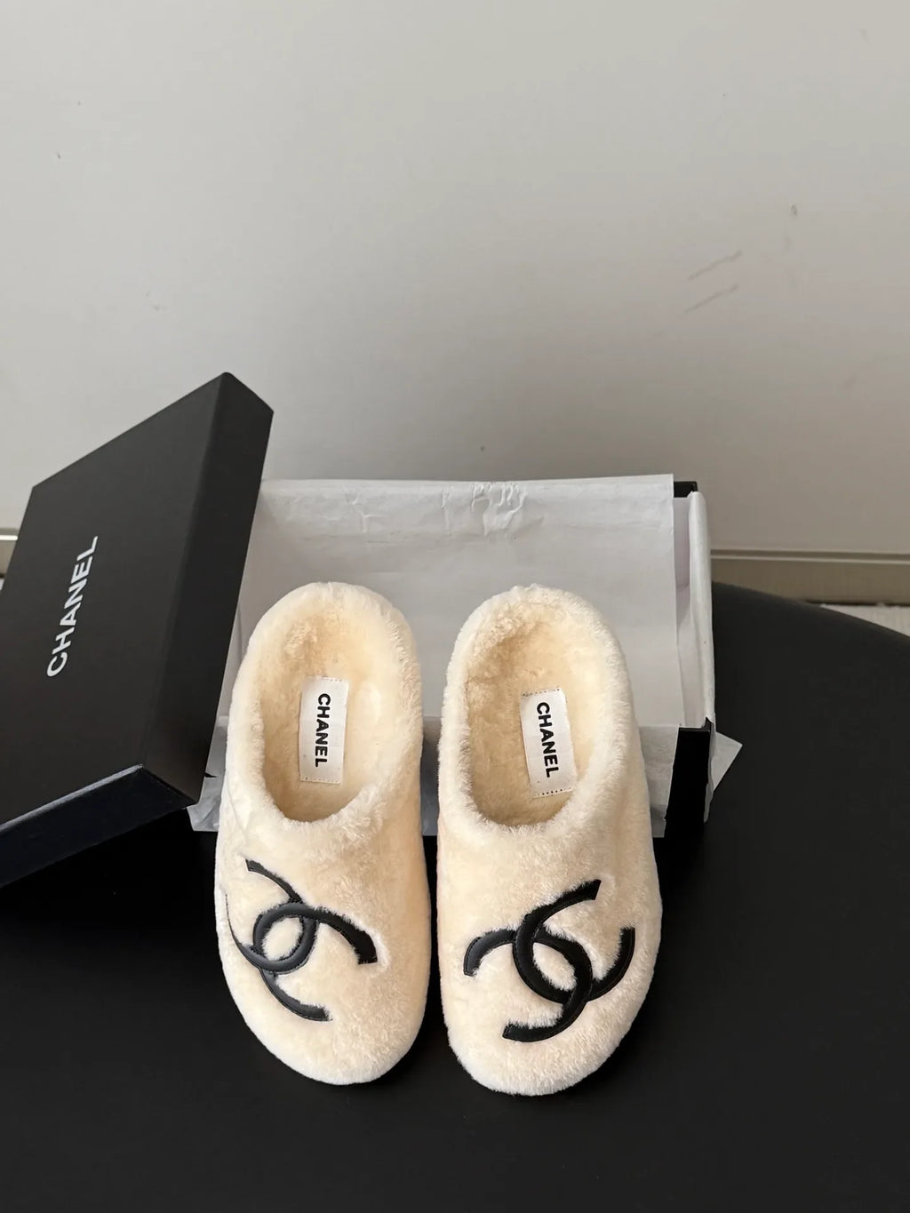 Chanel 26K Women's Furry Slippers