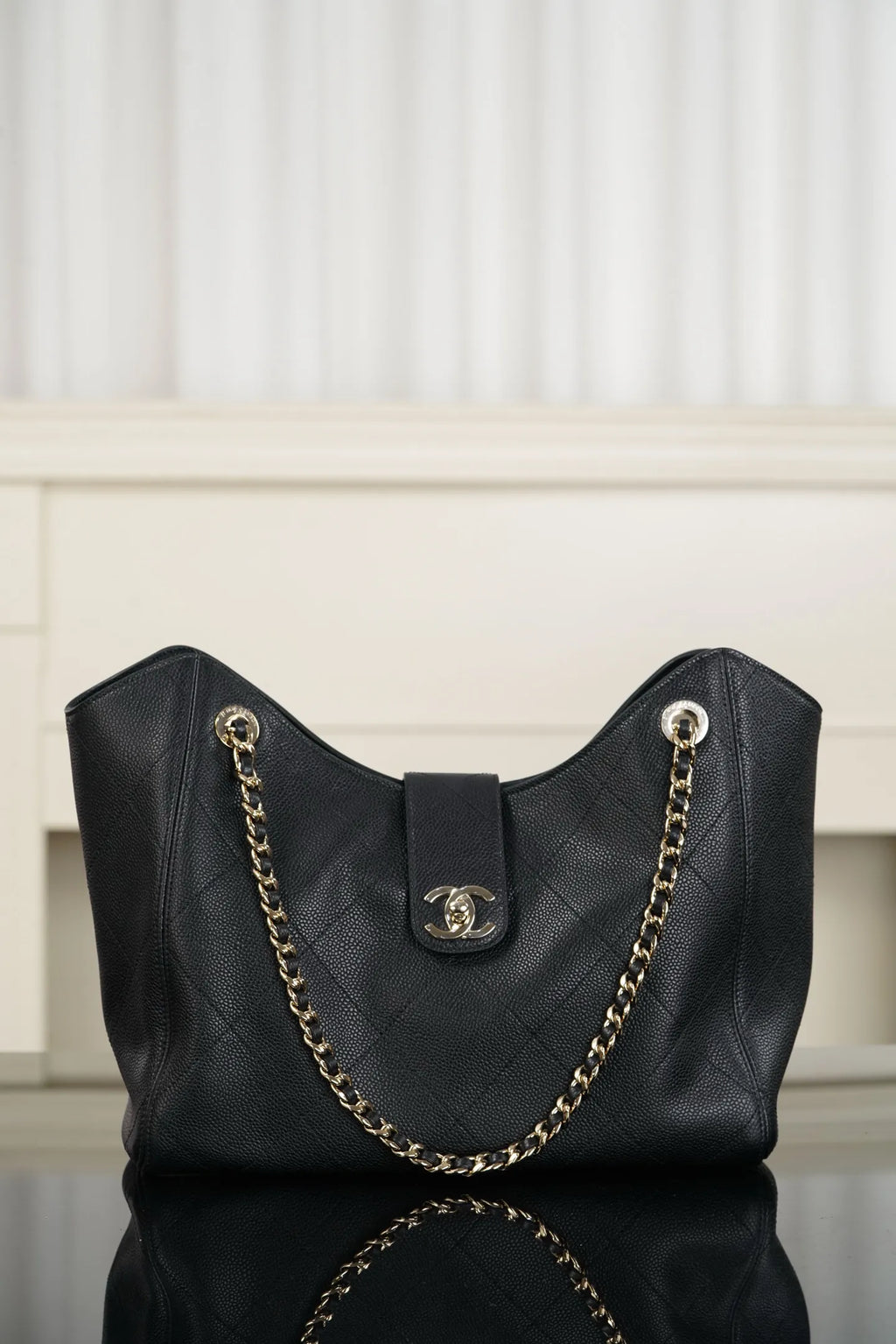 Chanel 26P Chain Bag Black and Gold 26120861