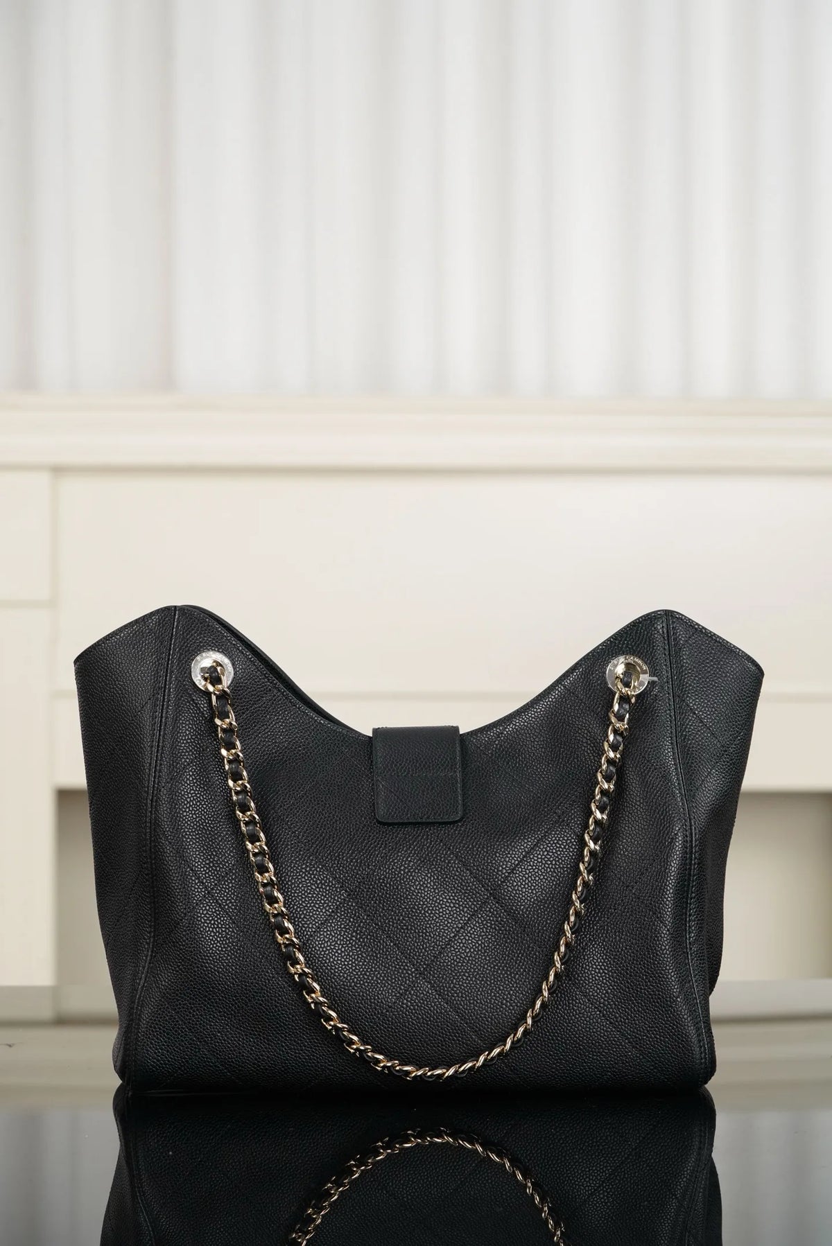 Chanel 26P Chain Bag Black and Gold 26120861