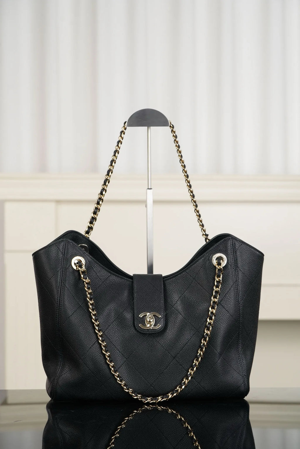 Chanel 26P Chain Bag Black and Gold 26120861