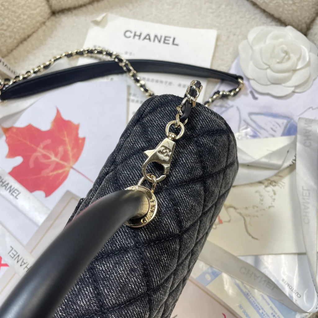 Chanel 26P Horizontal Coco Handle Black 6091
