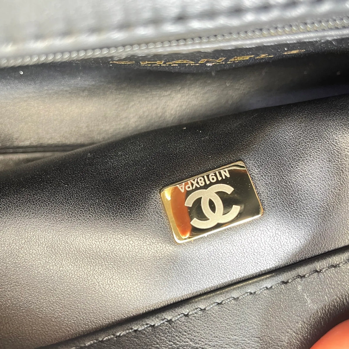 Chanel 26P Horizontal Coco Handle Black 6091
