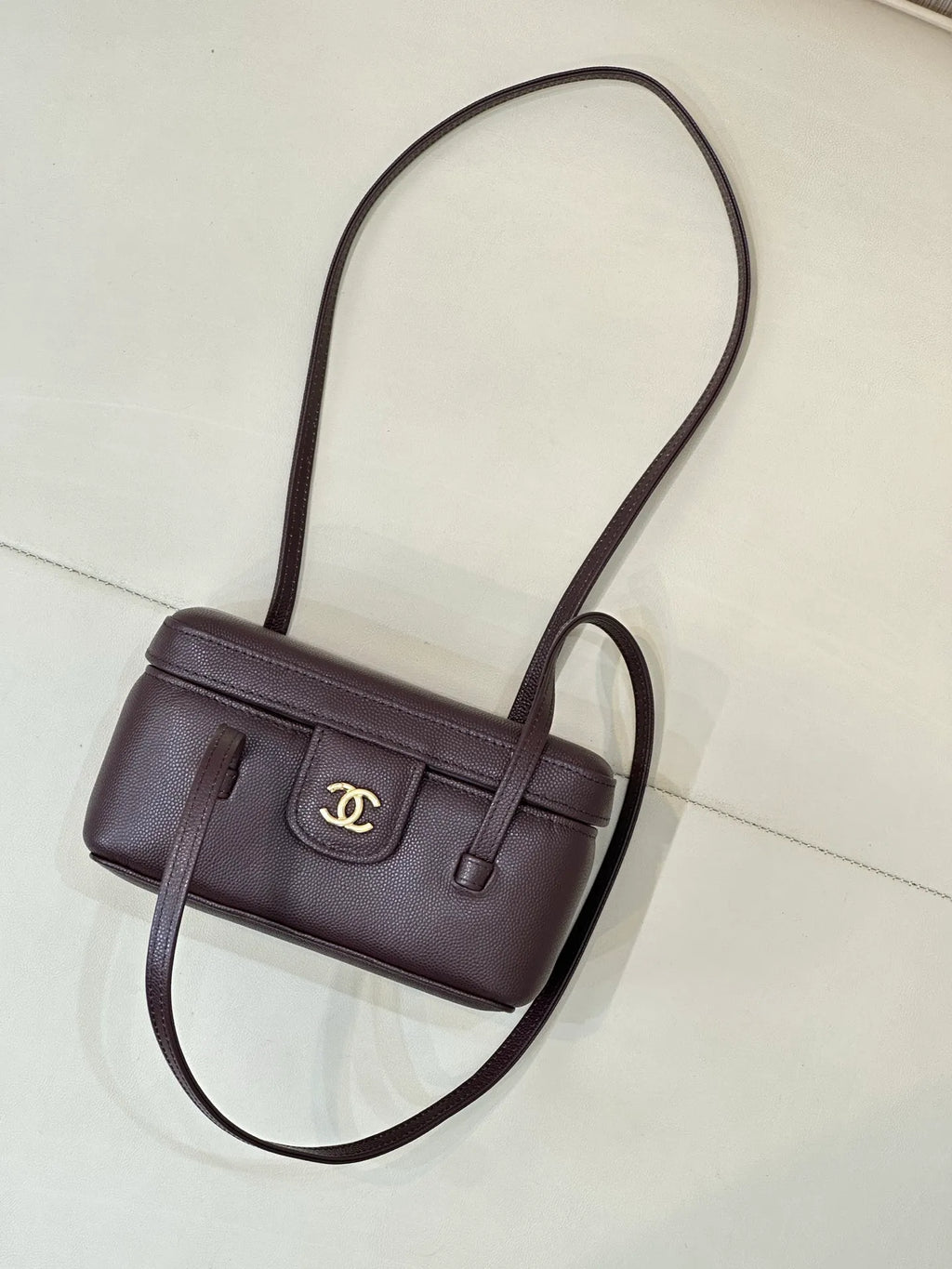 CHANEL 26P Preppy Coco Box Bag