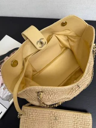 CHANEL 26P Woven Grass Shopping Bag