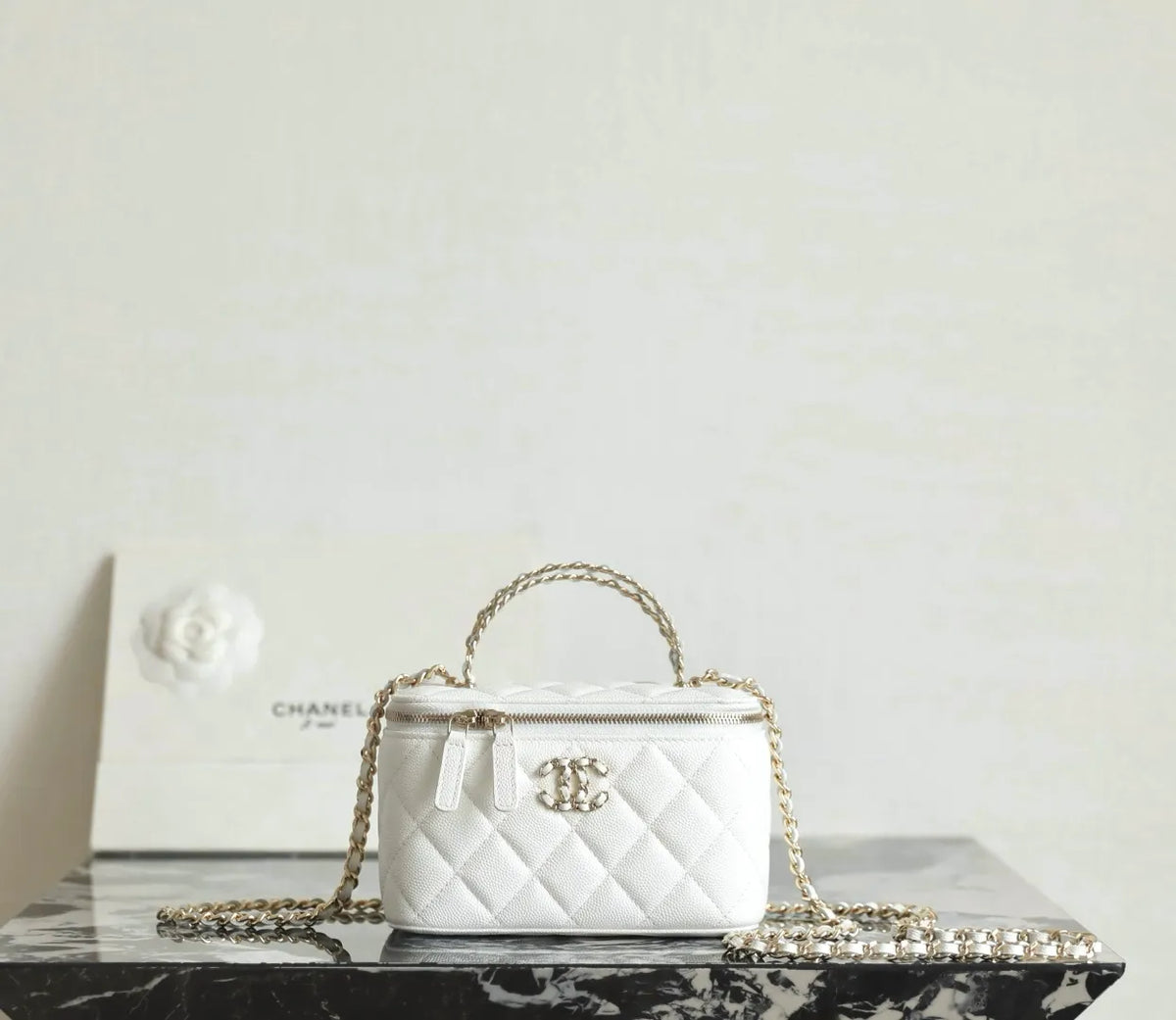 Chanel 26S Cross-Chain Cosmetic Handbag Leather White R-865