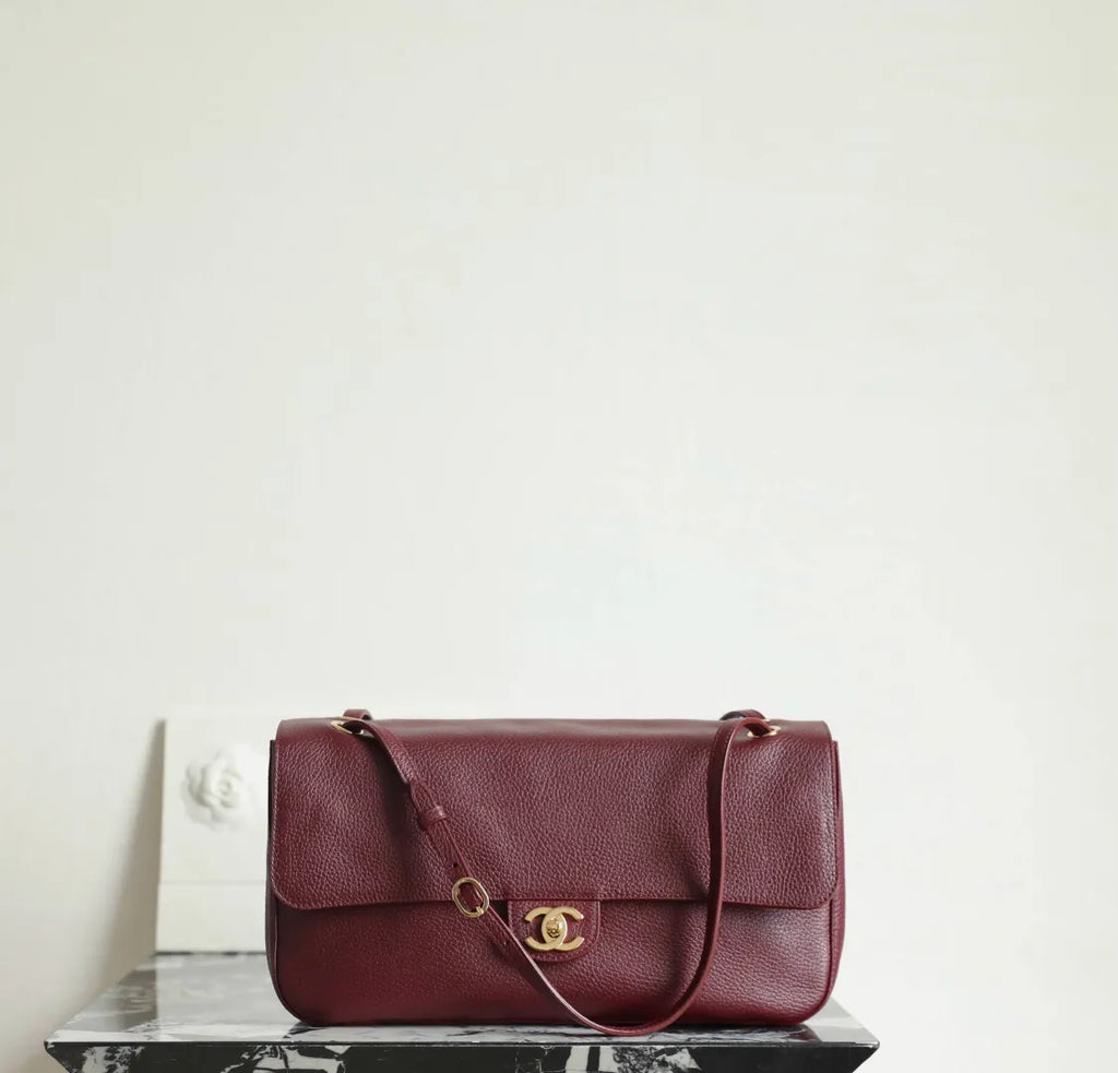 Chanel 26S Maxi Small Flap Bag Pebbled Calfskin C-532