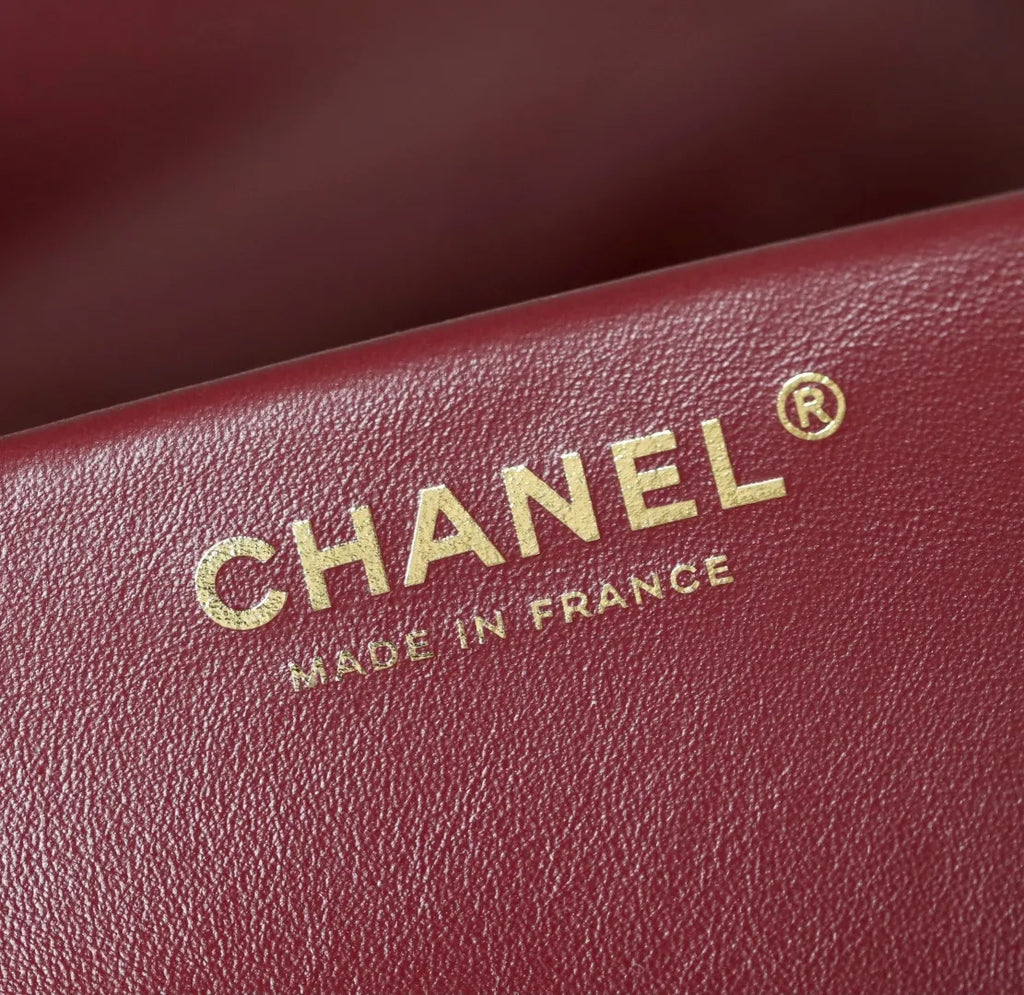 Chanel 26S Maxi Small Flap Bag Pebbled Calfskin C-532