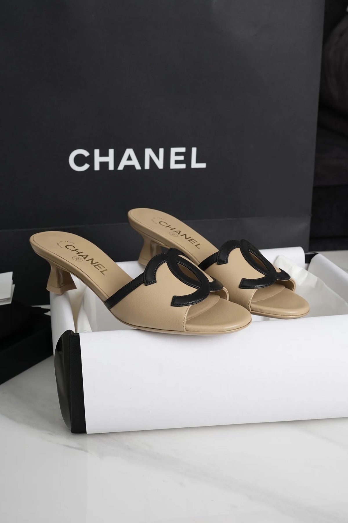 Chanel 26S Panda Apricot Kitten Heels 298594