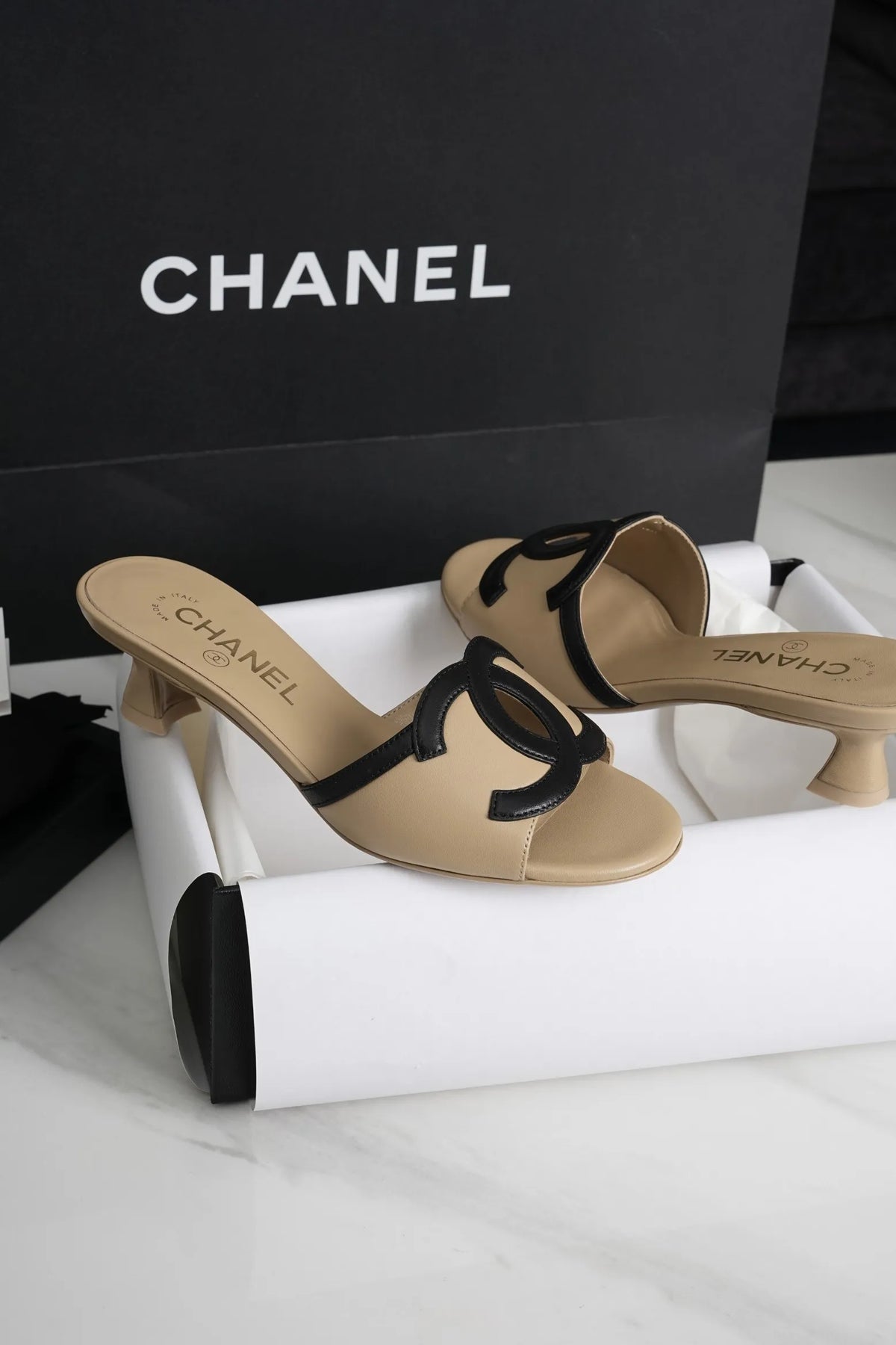 Chanel 26S Panda Apricot Kitten Heels 298594